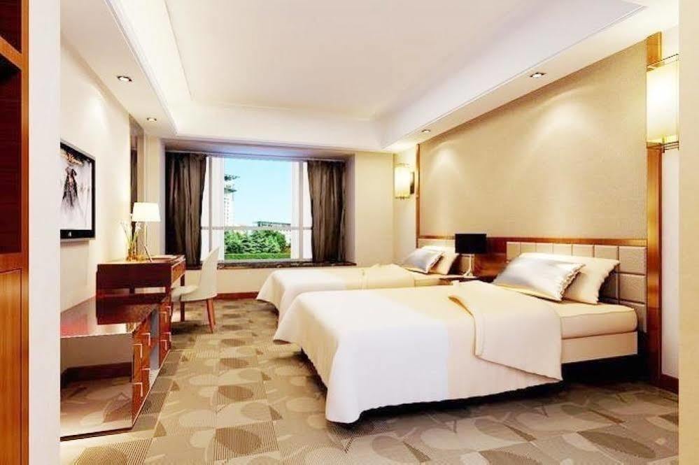 Yj Intl. Hotel Ta-mien-chen Exterior foto